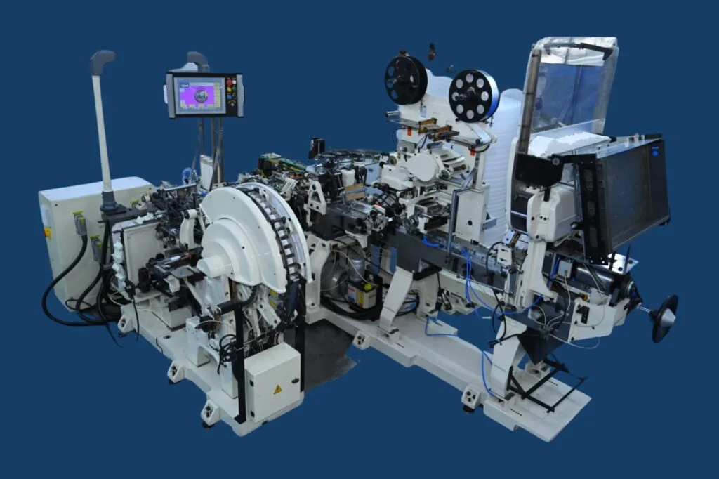 Cigarette making machine